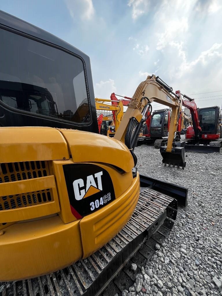 CAT 304 CR