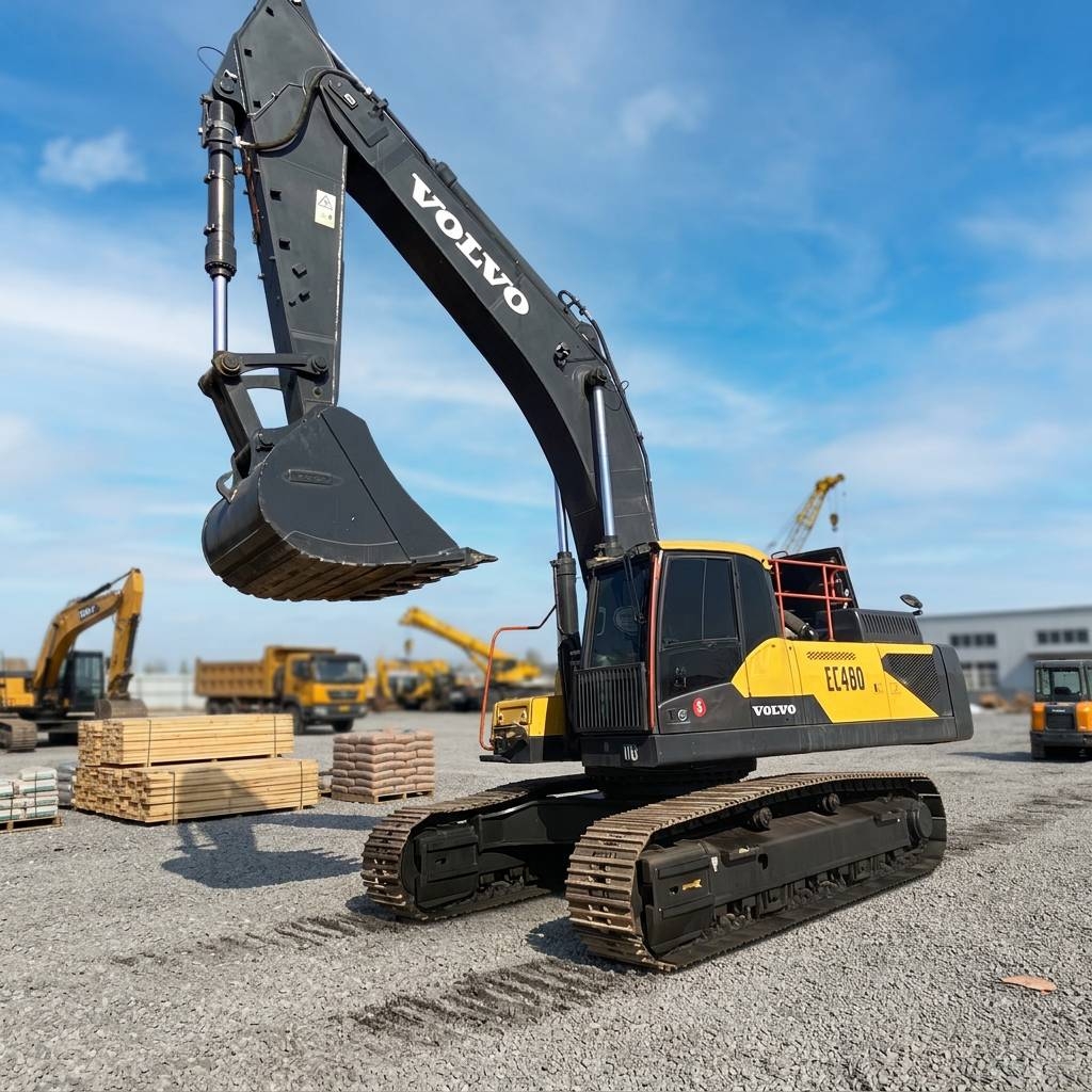 Pelle sur chenilles Volvo EC 480 — occasion 2023, 788 h