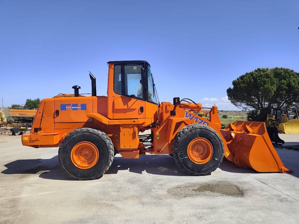 Fiat-Hitachi W 170