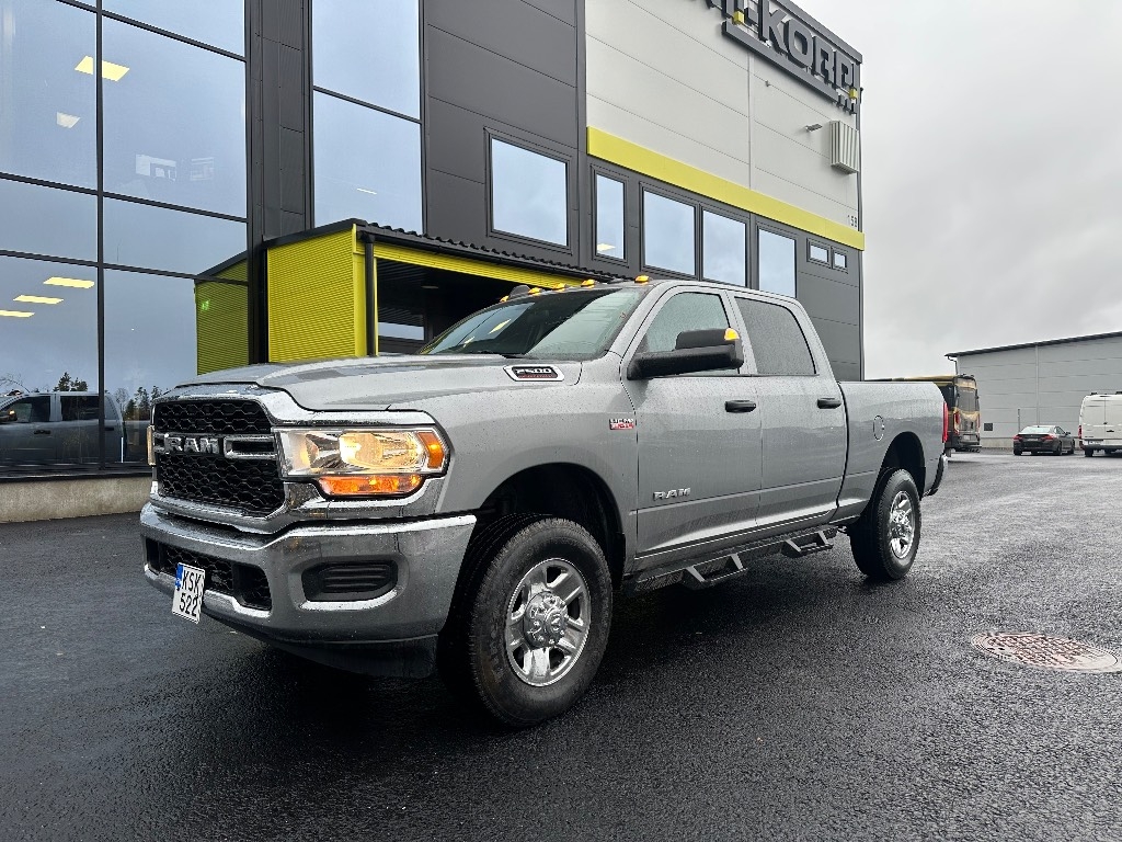 RAM 2500 Tradesman