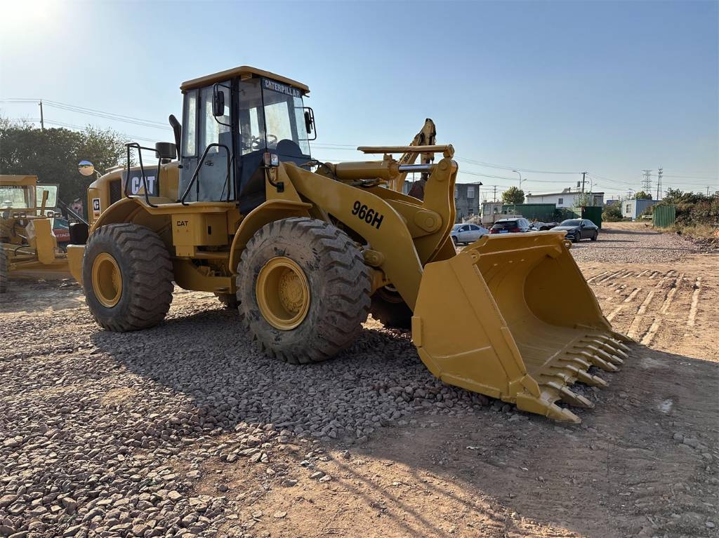 Chargeuse sur pneus Caterpillar 966H — occasion 2019, 2 664 h