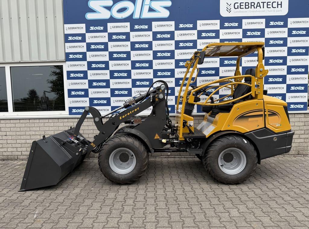 Eurotrac w12 €325 p/mnd. loader shovel minishovel