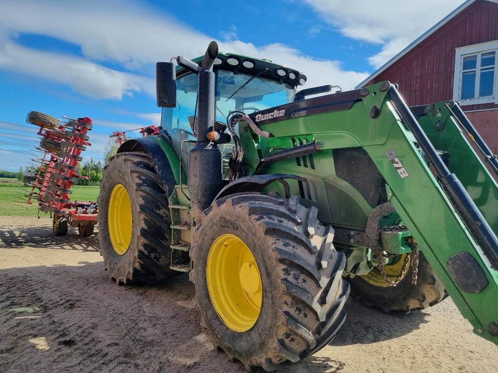 John Deere 6215 R AutoPower