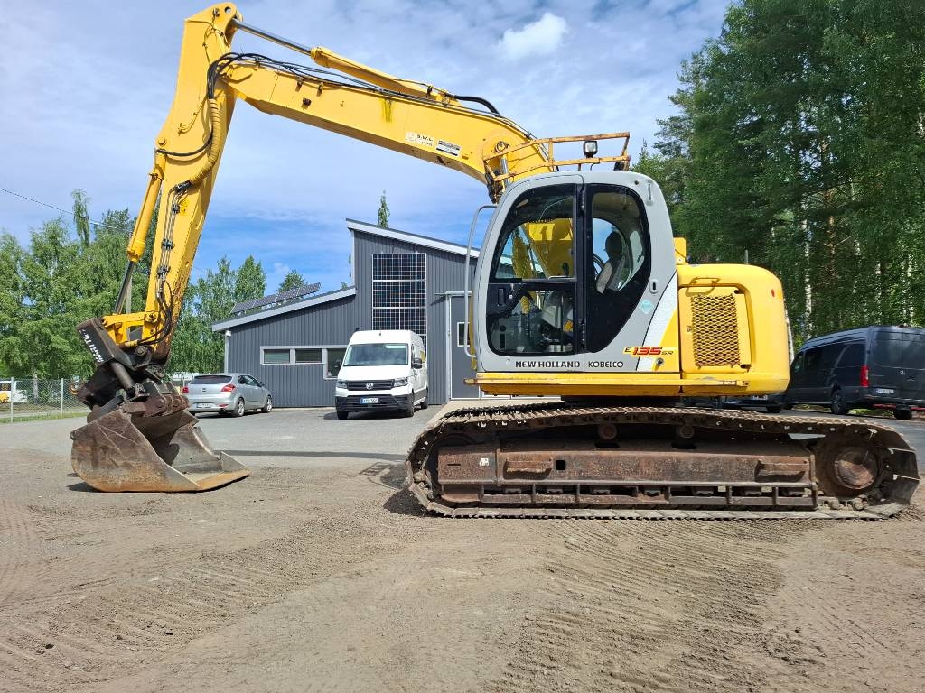 New Holland Kobelco E135SR-1ES