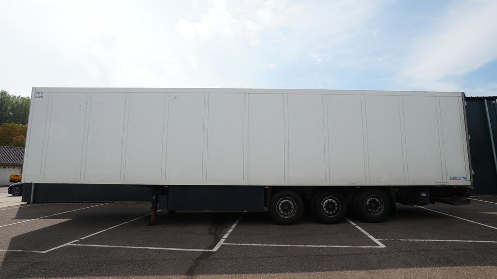 Semi-remorque frigorifique Schmitz Cargobull 3 Axle frigo Carrier Maxima 1300 — occasion 2006