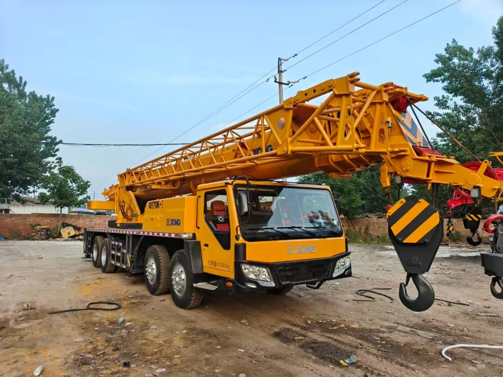 Grue tout-terrain XCMG QY 70 K — occasion 2010, 6 000 h