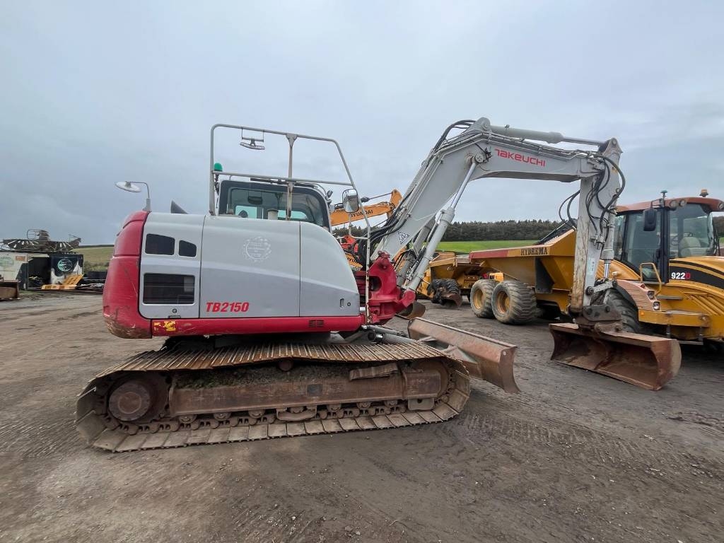 Pelle sur chenilles Takeuchi TB 2150 — occasion 2018, 5 200 h