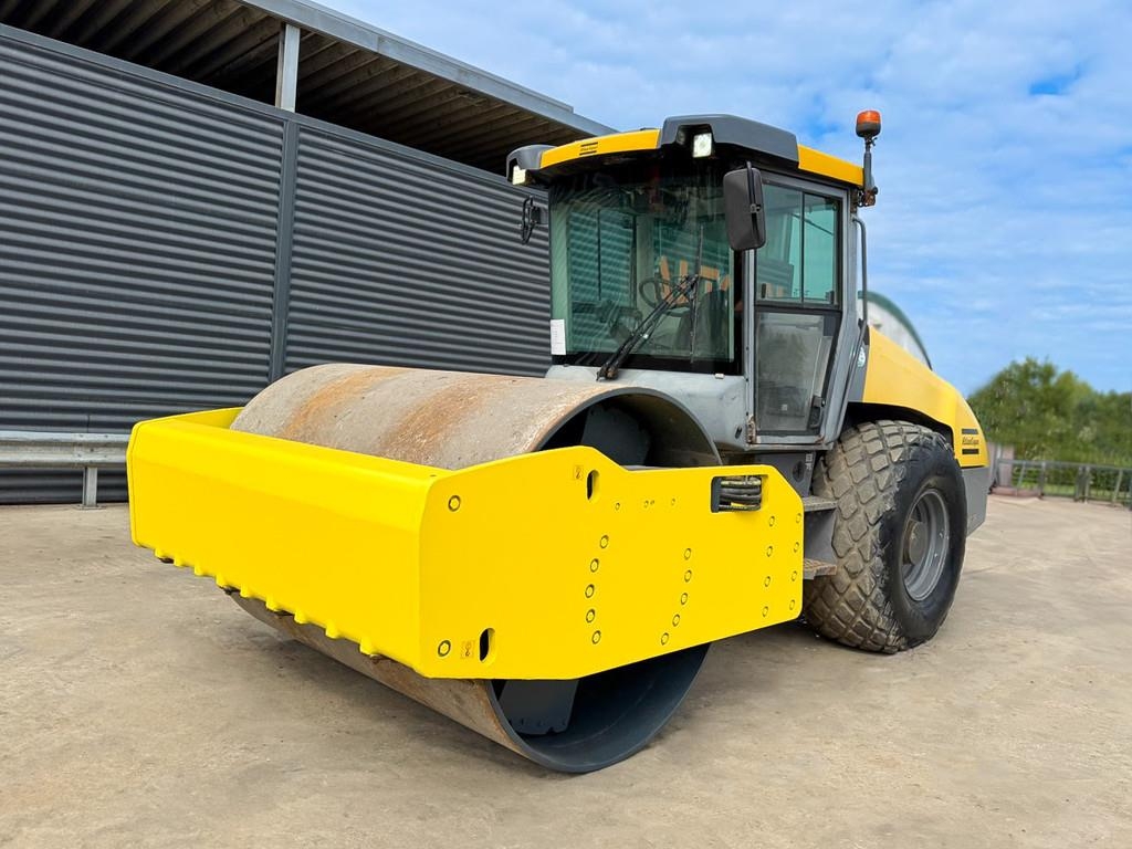 Rouleau monocylindre Dynapac CA3500D — occasion 2014, 5 156 h
