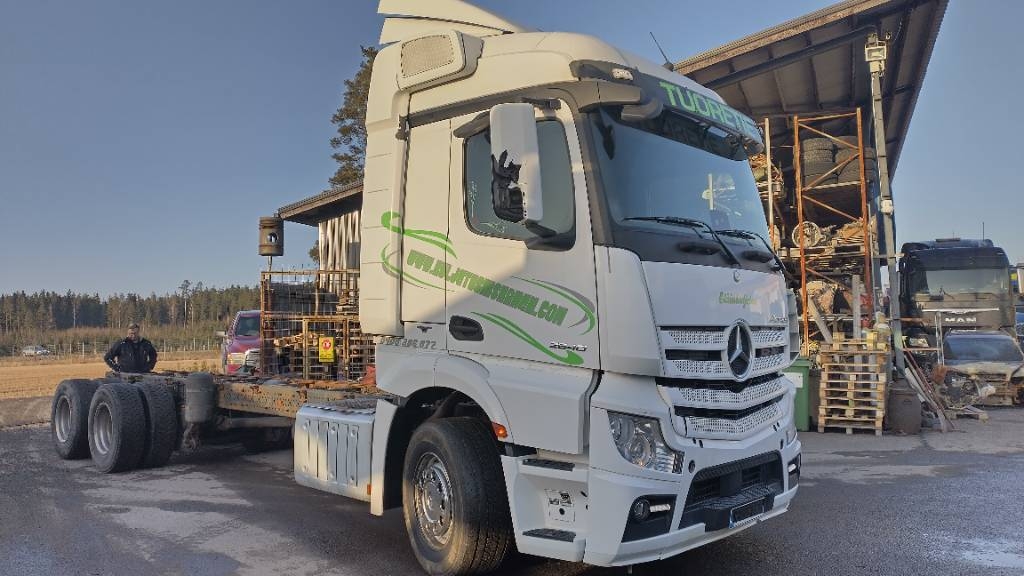 Mercedes-Benz Actros 2540 6x2 alusta