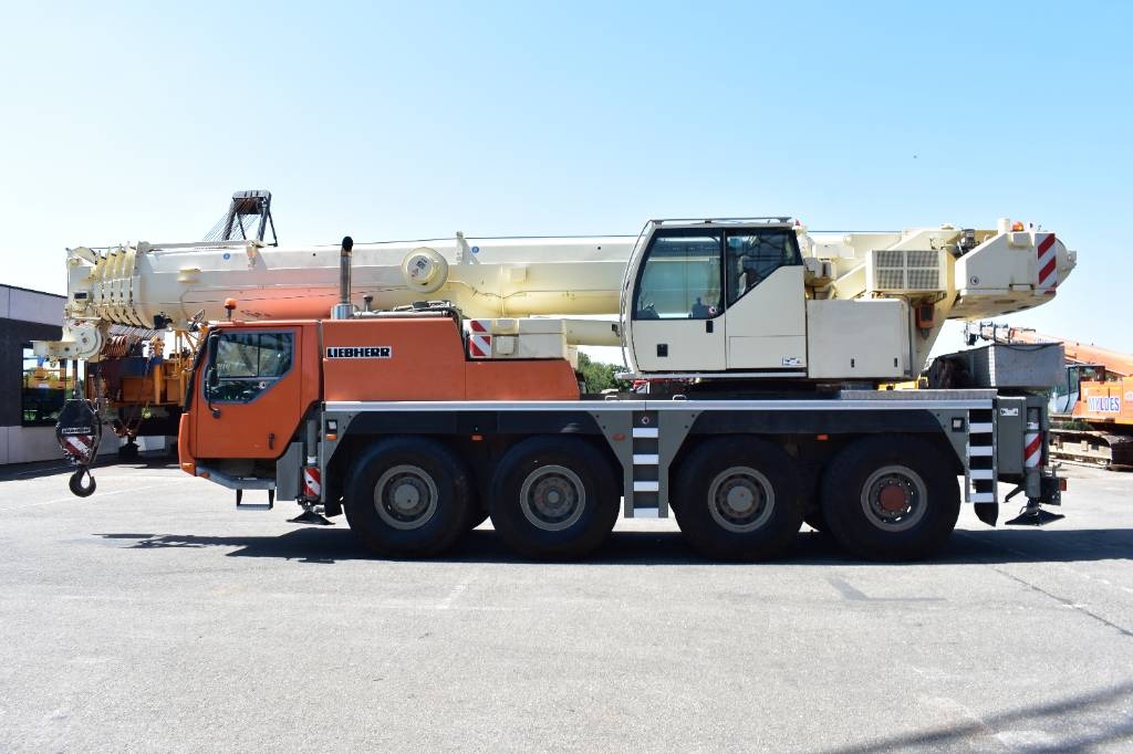 Liebherr LTM 1070-4.1