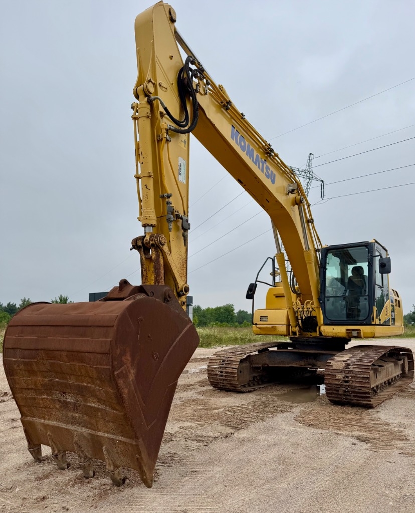 Komatsu PC 210 LC-10