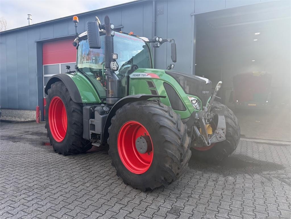 Fendt 720 S4 Profi+