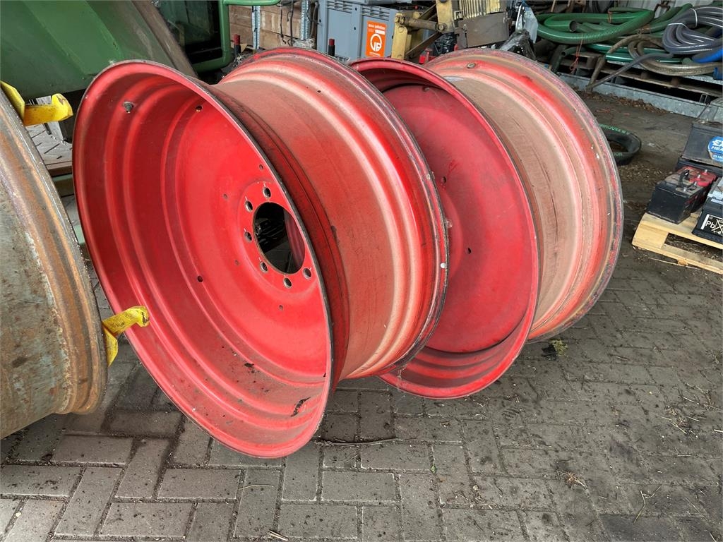 Set Fendt 16x38 ET-112 velgen