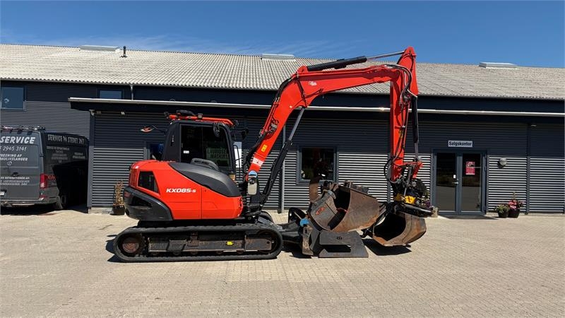 Kubota KX085-5 Engcon DC2-styring - Engcon MIG-joysticks