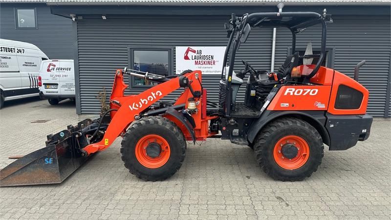Kubota R070