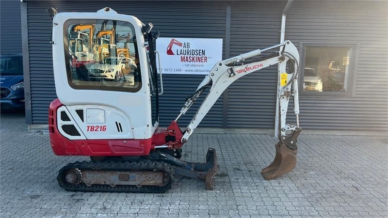 Takeuchi TB216 Hydraulisk hurtig skifte med 30 cm graveskov