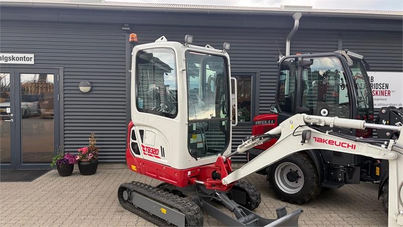 Takeuchi TB320