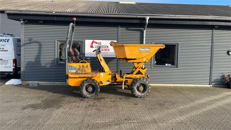 Thwaites 2 tons Mach 471 Højtip og sving.