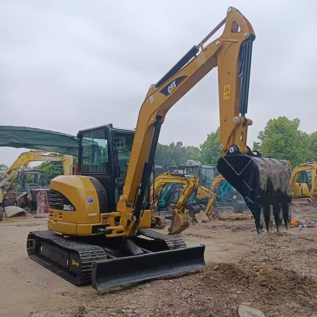 Mini-pelle Caterpillar 304CR — occasion 2023, 427 h