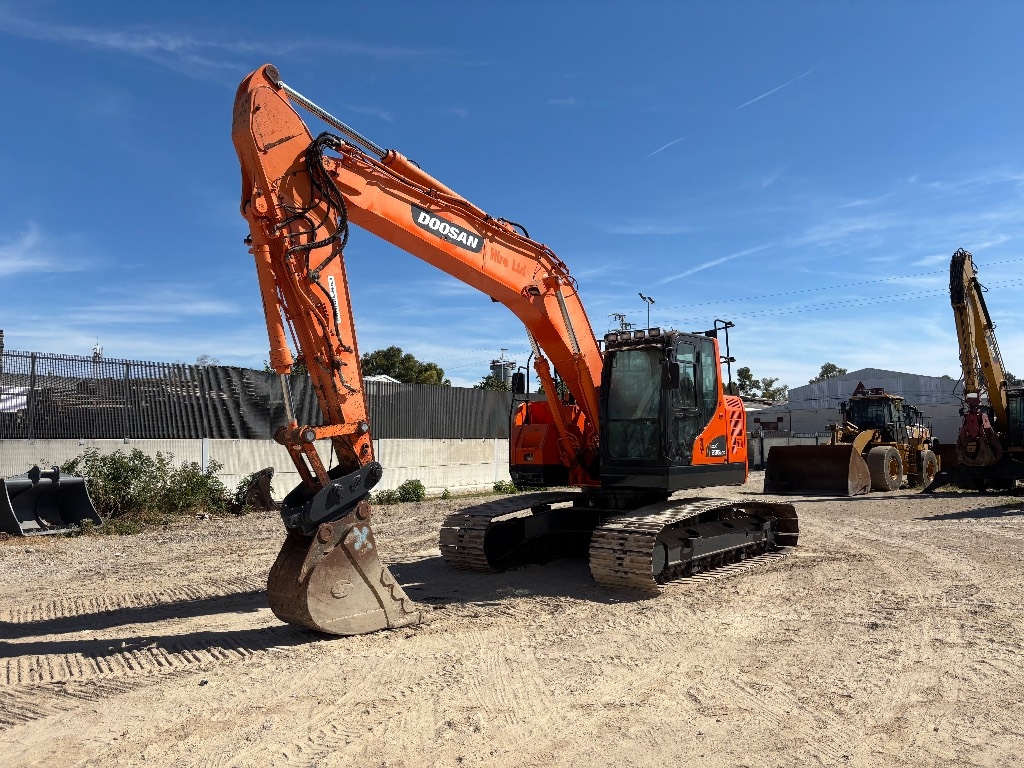 Doosan DX 235 LCR