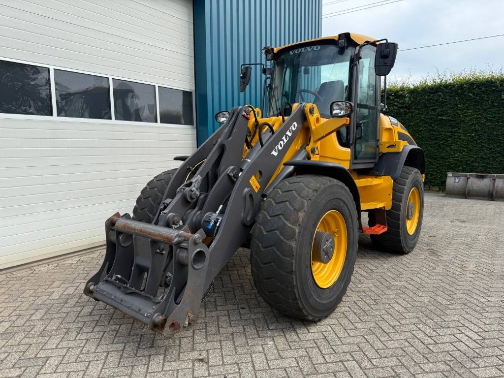 Chargeuse sur pneus Volvo L 50 H — occasion 2019, 3 250 h