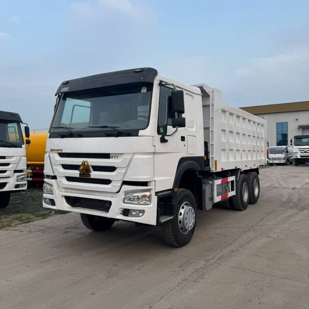 Mini-tombereau Howo 371 — occasion 2025, 300 h