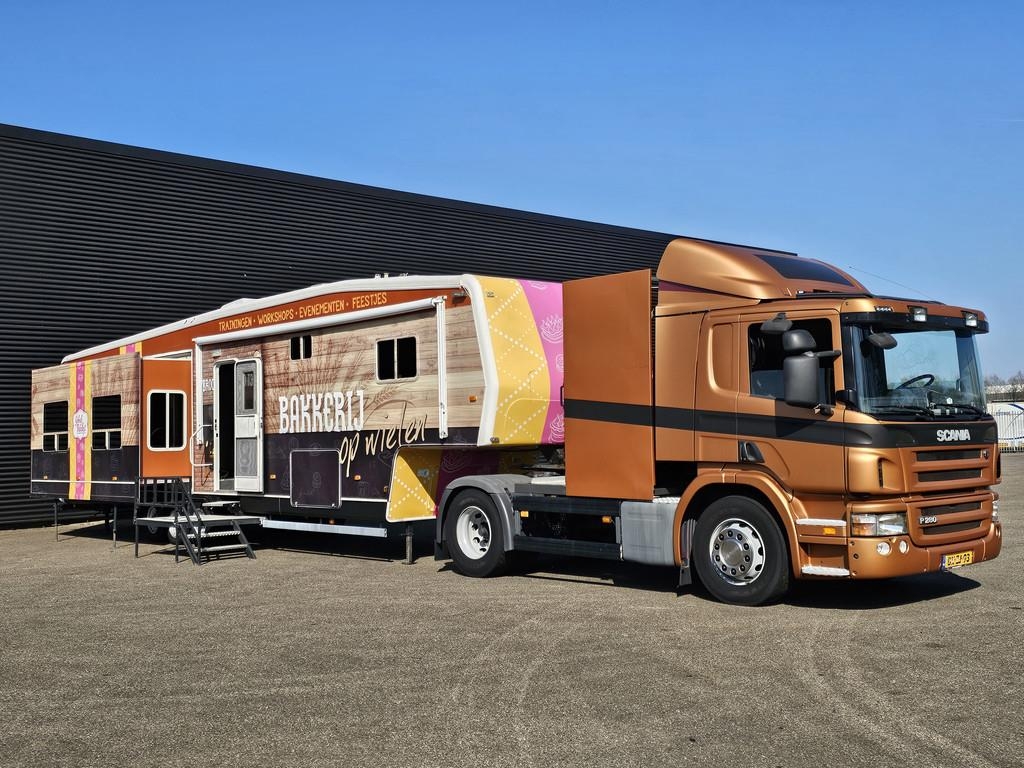Scania 2 X SLIDE OUT / CAMPER / WOHNMOBIL