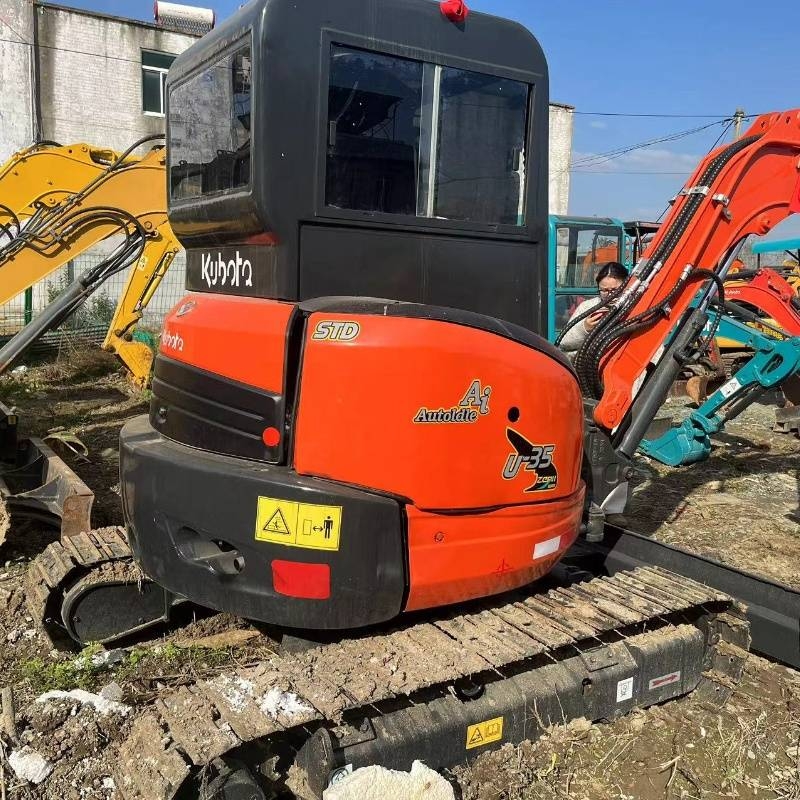 Mini-pelle Kubota U 35 — occasion 2024, 592 h