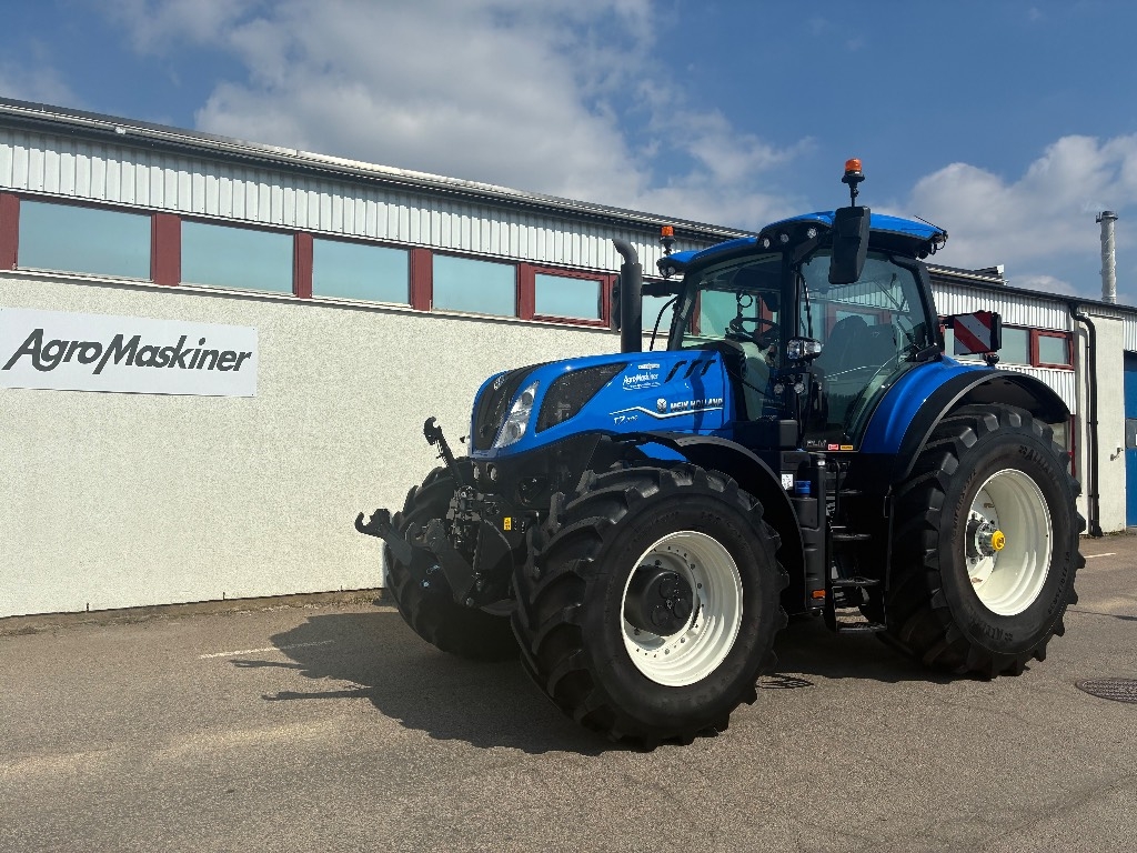 New Holland T 7.300 AC