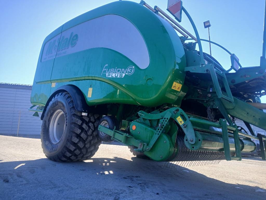 McHale Fusion 3 Plus