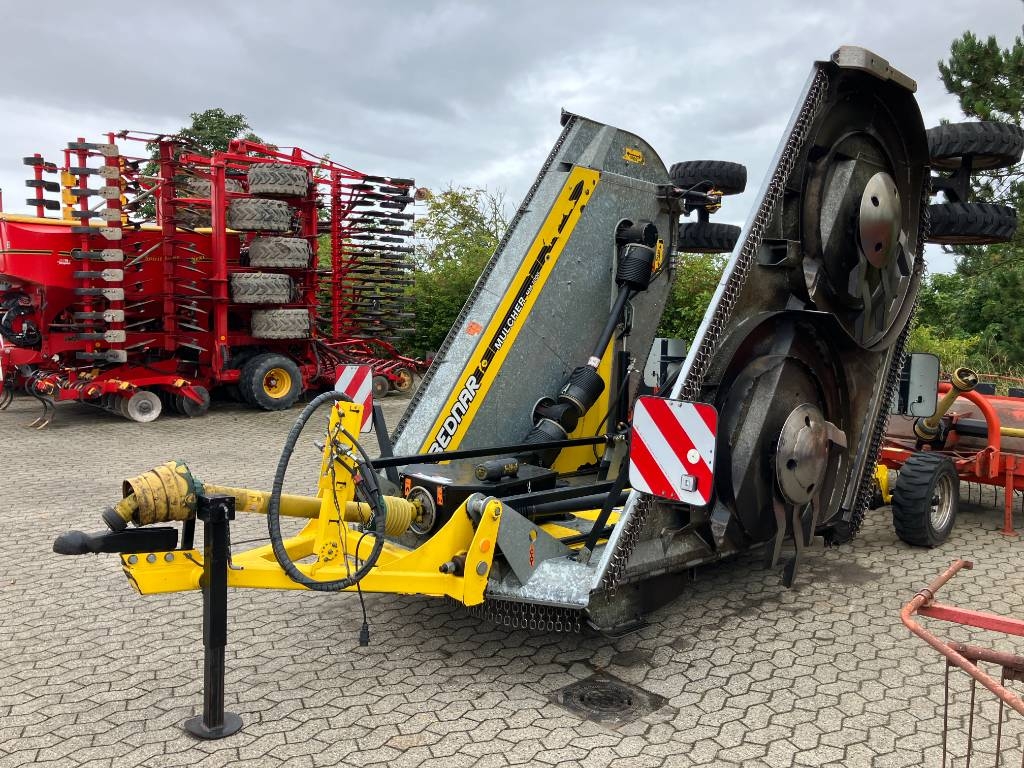 Bednar MM 7000
