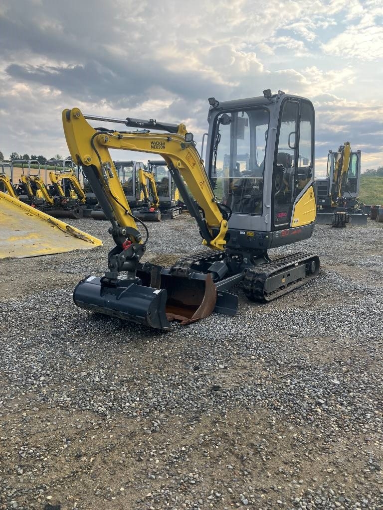 Pelle sur chenilles Wacker Neuson ET20 — occasion 2023, 200 h