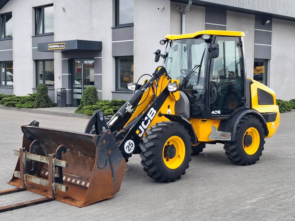 JCB 406