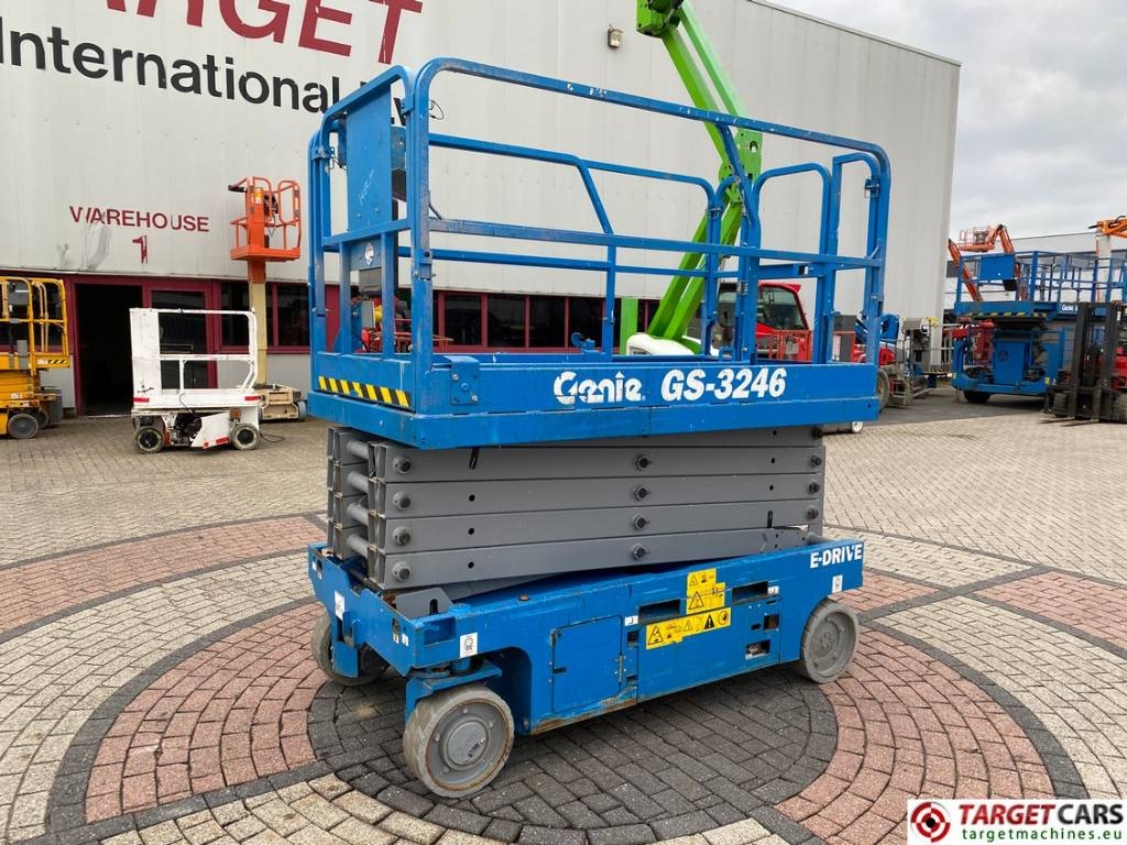 Genie GS-3246 E-Drive Electric Scissor Work Lift 1160cm