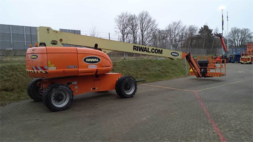 JLG 860SJ