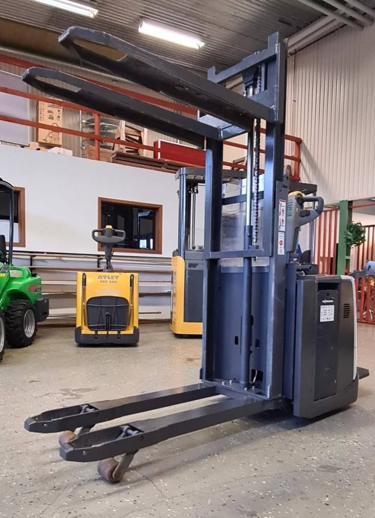 Atlet PDP200 Dubbelstaplare 2090mm 2 ton HYR-KÖP