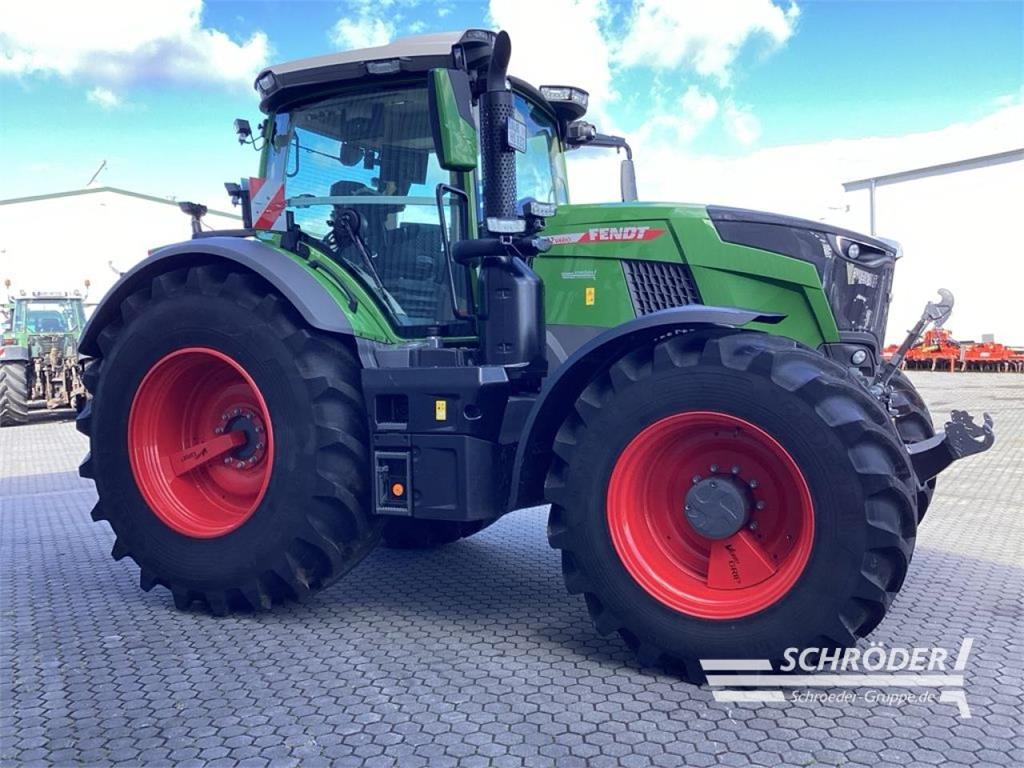 Tracteur agricole Fendt 832 VARIO GEN5 PROFI PLUS — occasion 2026, 600 h
