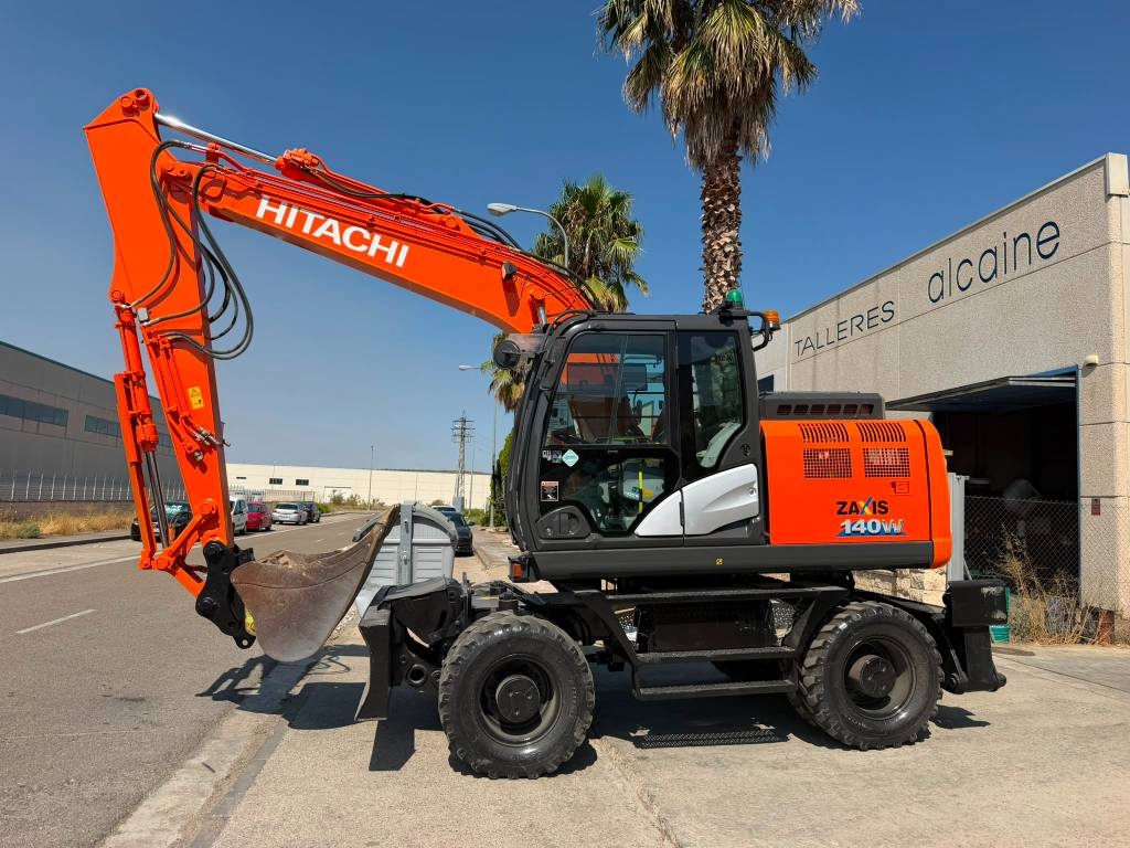 Hitachi ZX 140 W-6