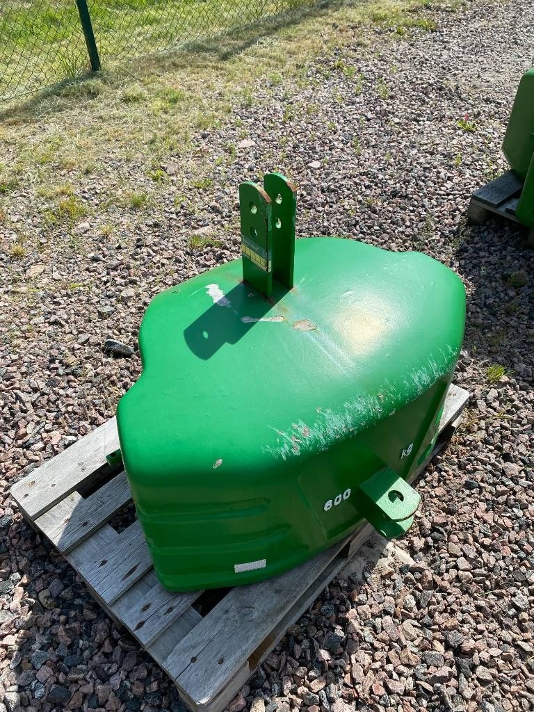 Frontvikt 600KG