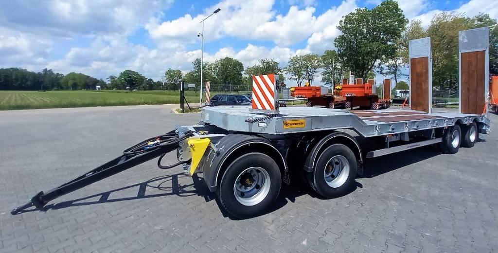 Scorpion Low Loader Trailer