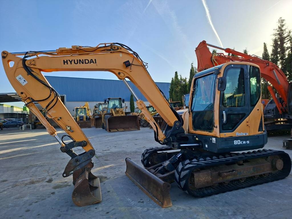 Hyundai Robex 80 CR-9