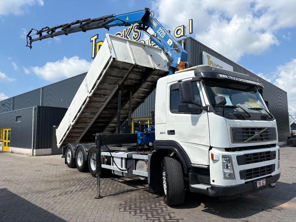 Volvo FM 12.380 + HMF 2220 K5 + 8X4 STEERING + TIPPER +