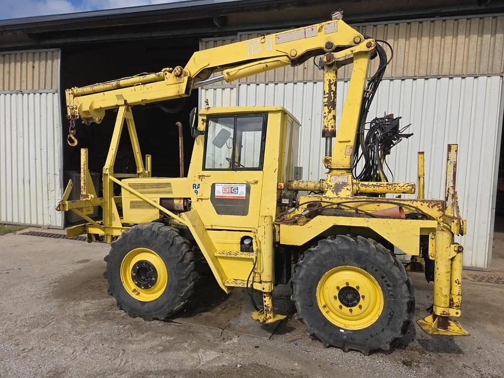 MB Trac -800 Traktor