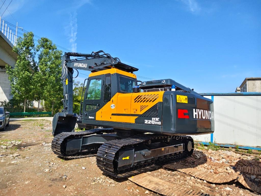 Hyundai HX 220 HD