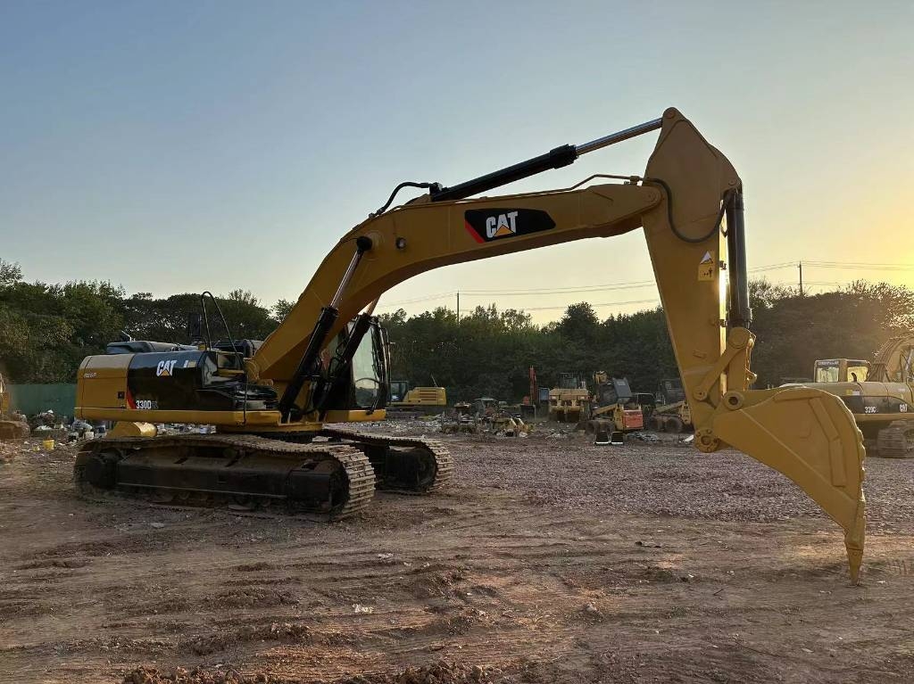 CAT 330 D L