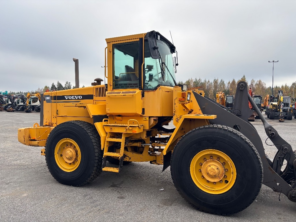 Volvo L 90 C / Lyžica, Extra hyd, Mazací tuk, Pákové riadenie kuva 6