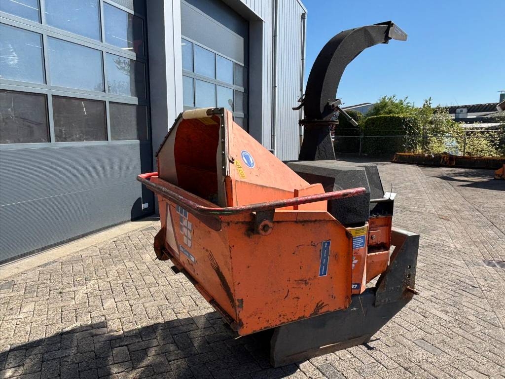 TS 327 ZS houtversnipperaar