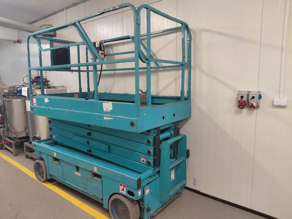 Haulotte Compact 12