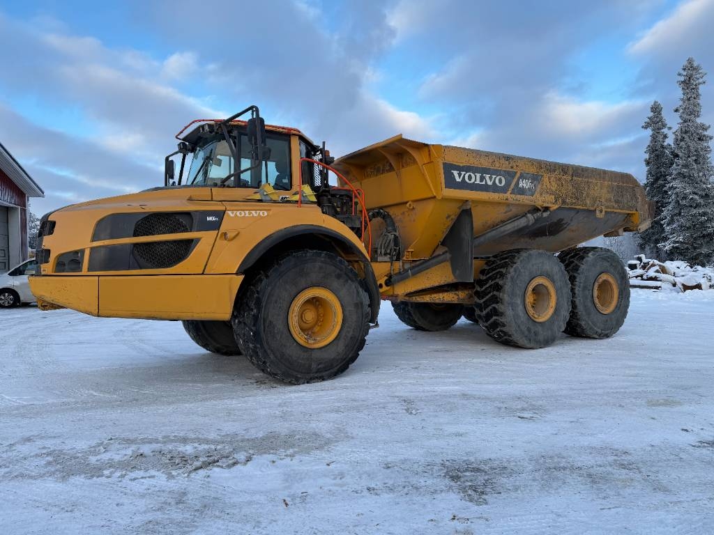 Volvo A 40 GFS + ALAPERÄLAUTA + LAVALÄMPÖPUTKI + KOROKKE