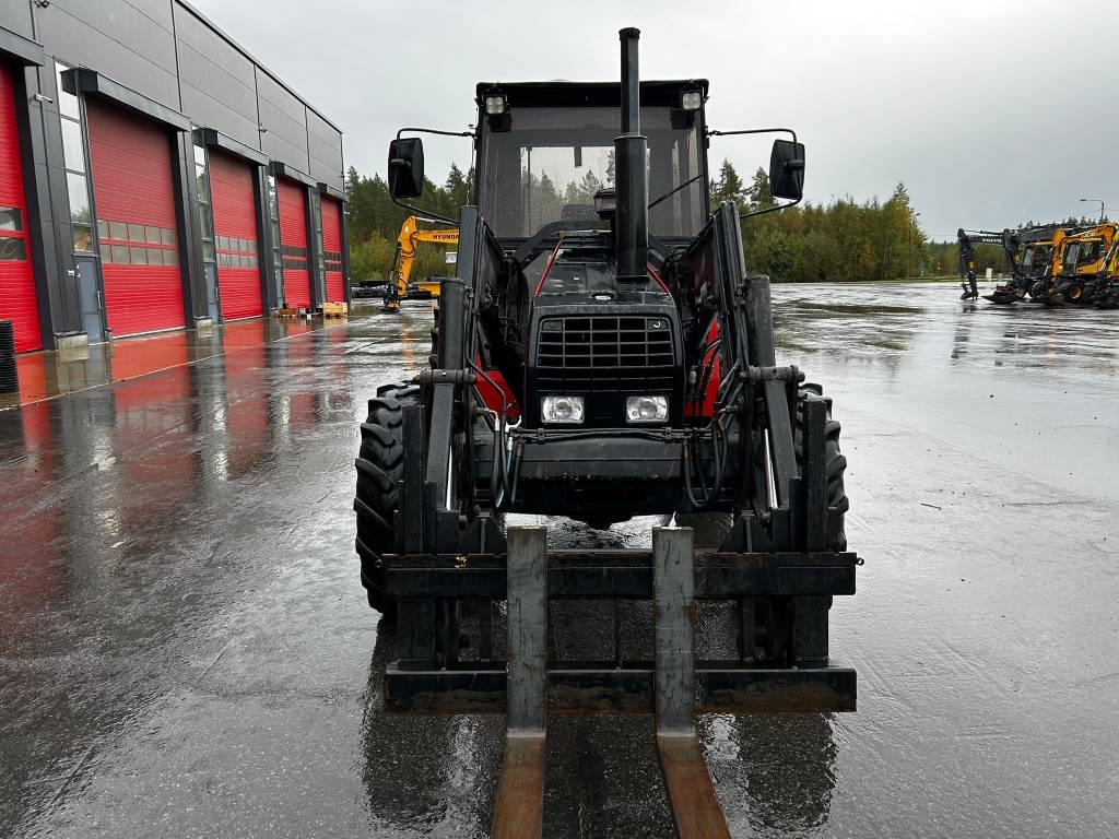 Valmet 605 / 4WD, Фронтальний навантажувач, Чистий kuva 3